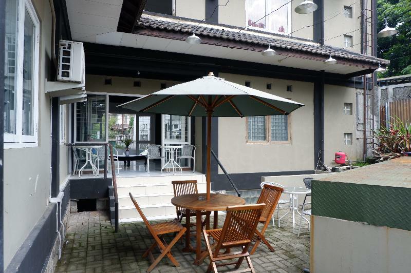 Oyo 260 Home 33 Bandung Exterior photo