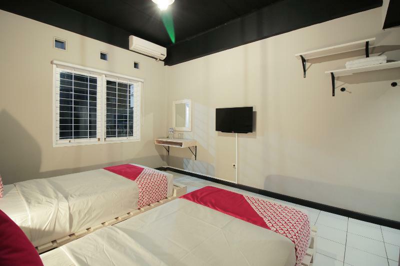 Oyo 260 Home 33 Bandung Exterior photo